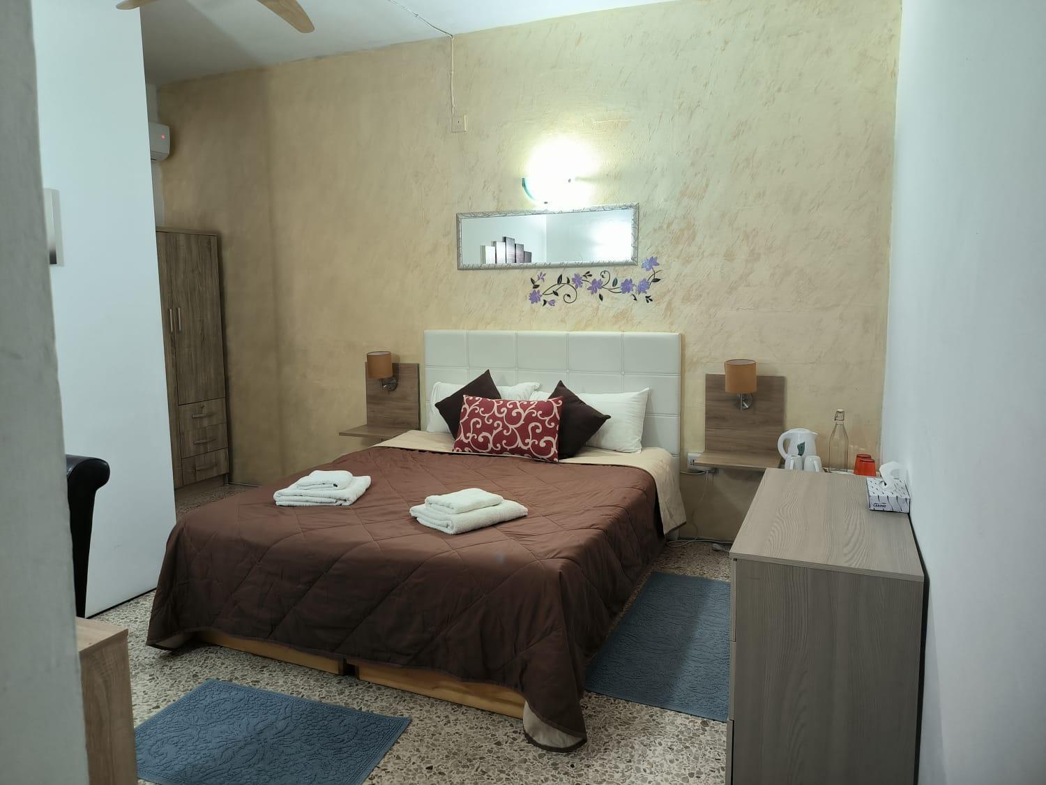 Tarona Vendégház San Pawl il-Baħar